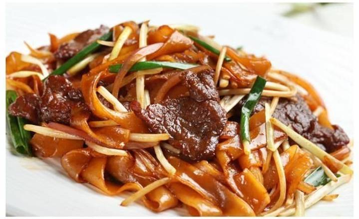 Beef Chow Fun (Dry) 干炒牛河